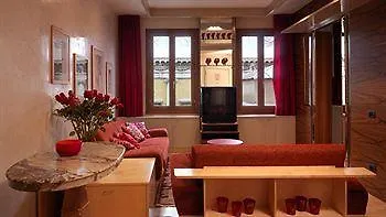 Sleep In Venecia