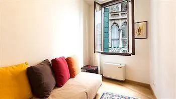 Sleep In * Venecia