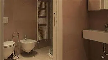 Sleep In Hotel *
